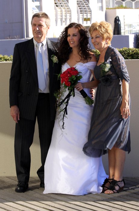 Wanita with parents